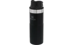 Stanley Classic Trigger-Action Travel Mug 0,47 Litri Nero Opaco 10 Stanley Classic Trigger-Action Travel Mug 0,47 Litri Nero Opaco -Forniture Cucina Negozio 570634 3855258 1