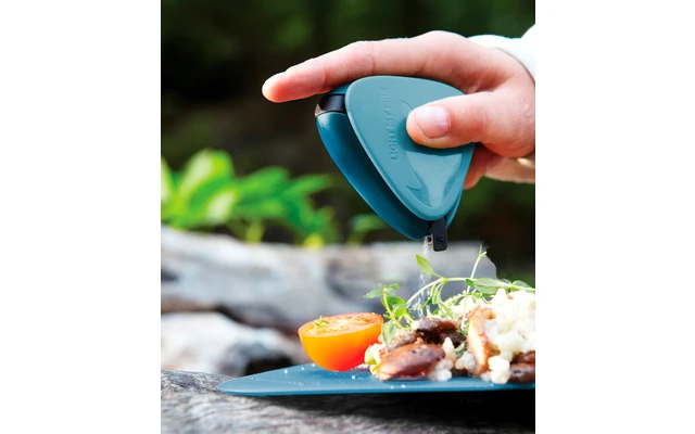 Light My Fire LightMyFire Sale & Pepe Plus Spice Shaker Bioplastic Hazyblue 2 Light My Fire LightMyFire Sale & Pepe Plus Spice Shaker Bioplastic Hazyblue - immagine 2